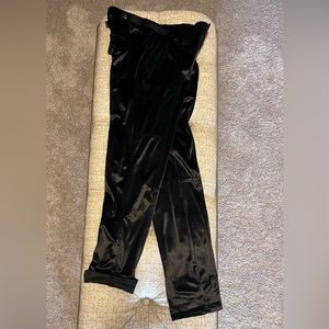 White House Black Market Comfy thin Velvet Utlty Strght Ankle pants.